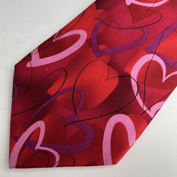 J Garcia Mens Silk Necktie Lust Collection Fifty Two Neck Tie Red Heart Tie - Picture 1 of 8
